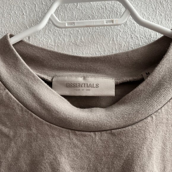 FEAR OF GOD ESSENTIALS TEE - Picture 5 of 5